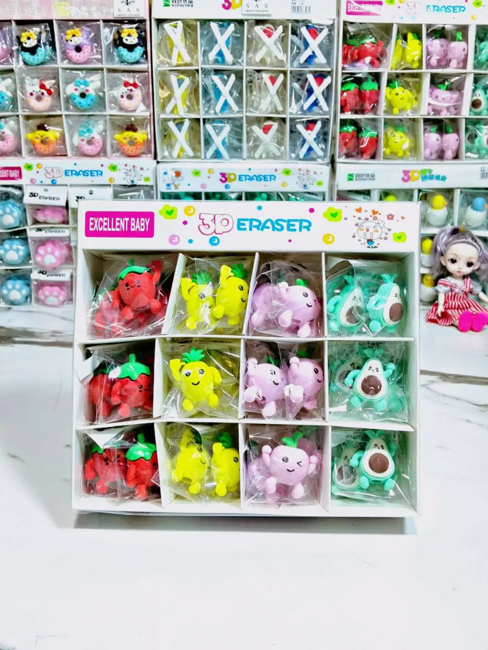 (عرض) 4 قطع ممحاة  - كود 177